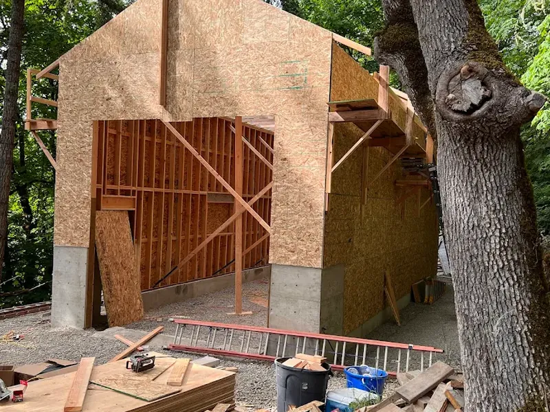 Custom Detached Garage — project photo